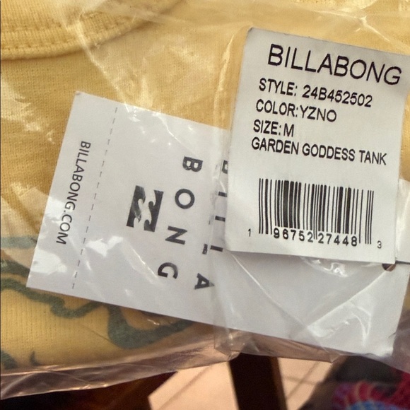 Billabong Garden Goddess Cotton
Graphic Logo Yellow Tank Top NWT M L - Picture 14 of 15